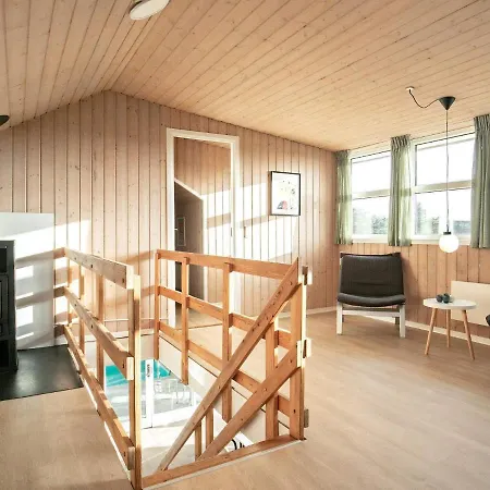 8 Person Holiday In Bl Vand Ferienhaus *