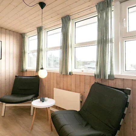8 Person Holiday In Bl Vand Ferienhaus